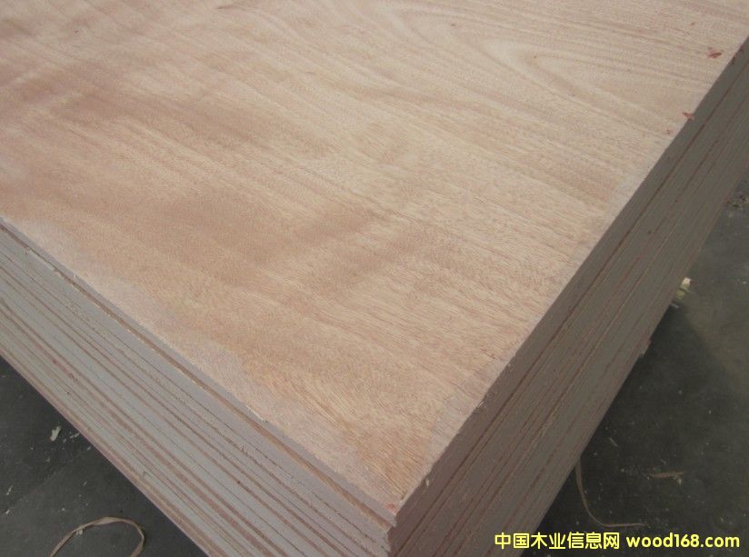 [供] 红杂木面杨木芯家具板 胶合板厂家